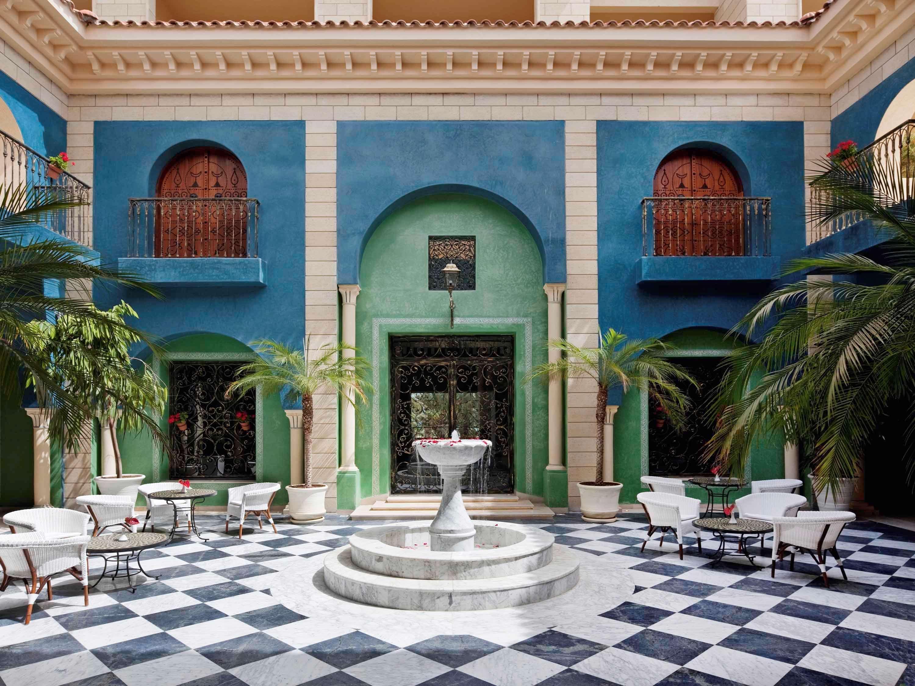 苏赛瑞享温泉水疗度假村 苏塞 外观 照片 The hotel's courtyard